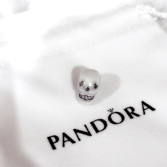 Sterling Silver Pandora Style Glow in Dark Skull Halloween Charm - Picture 5 of 9